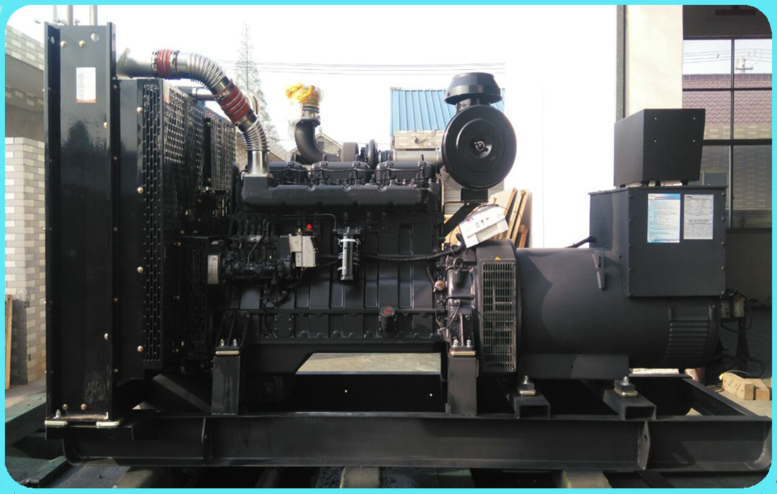 云南云縣客戶成功訂購一臺上柴系列柴油發電機組主用功率305kw,已經調試完成，準備發貨