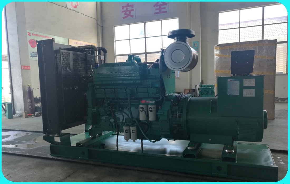 280KW重慶康明斯系列柴油發(fā)電機(jī)組成功發(fā)貨至天津