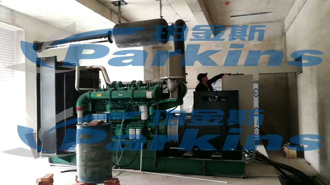 500KW康明斯連夜發(fā)貨，急客戶所急