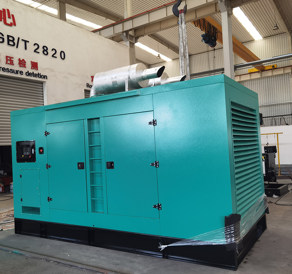650KW柴油發(fā)電機組專車直達(dá)